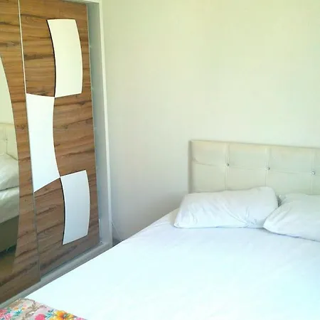 Summer House Apartment